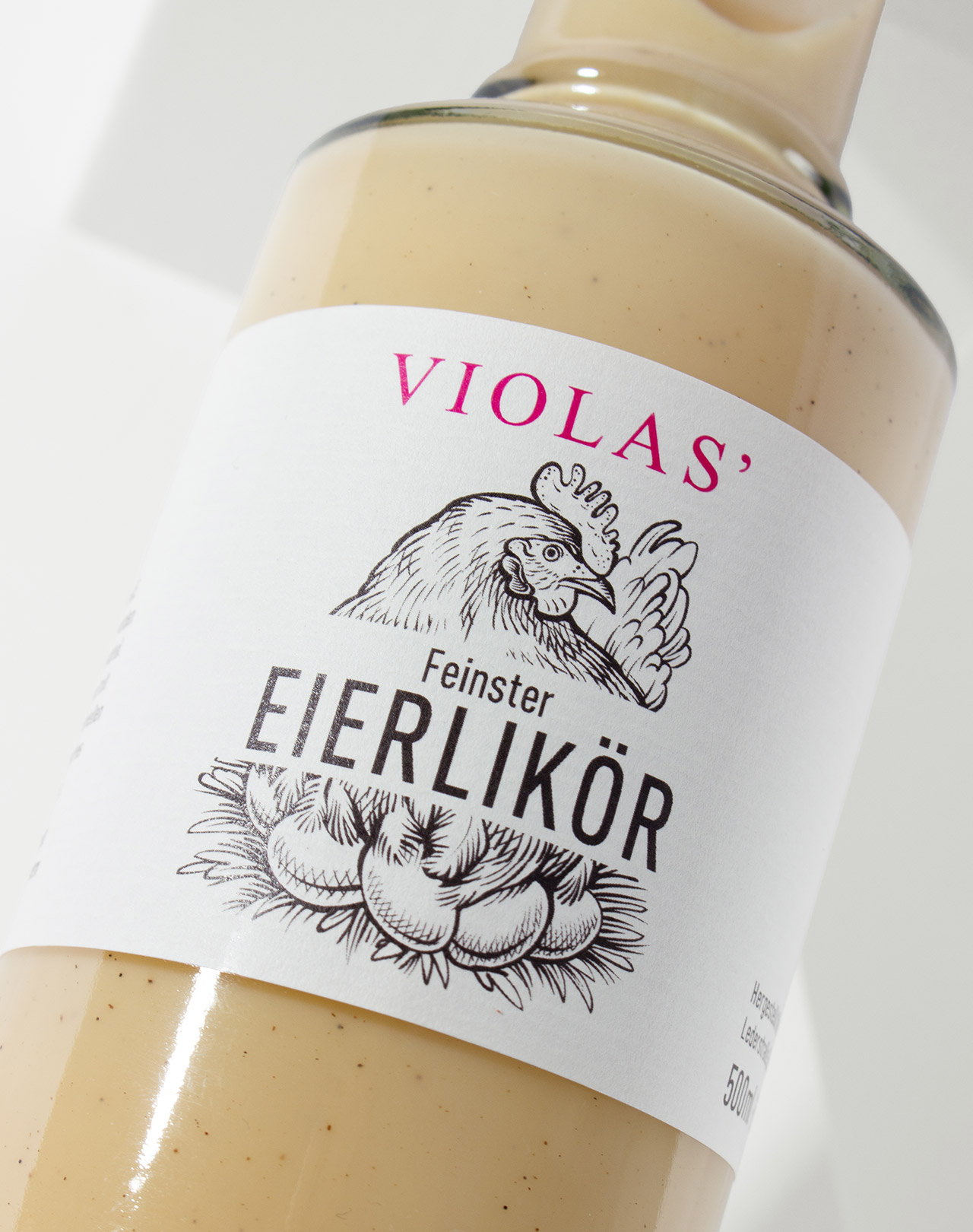 VIOLAS' Feinster Eierlikör VIOLAS' Feinster Eierlikör