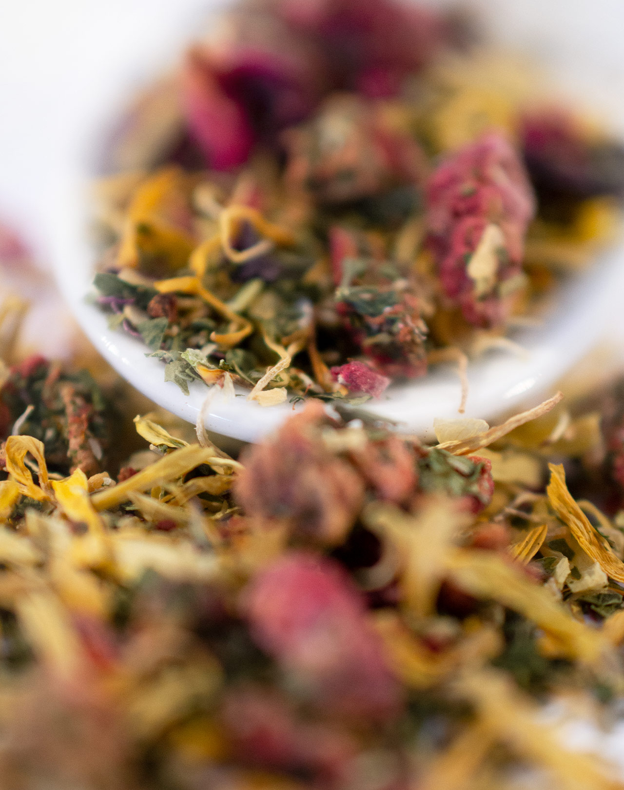 Rosen-Himbeer-Kräutermischung Rosen-Himbeer-Kräutermischung