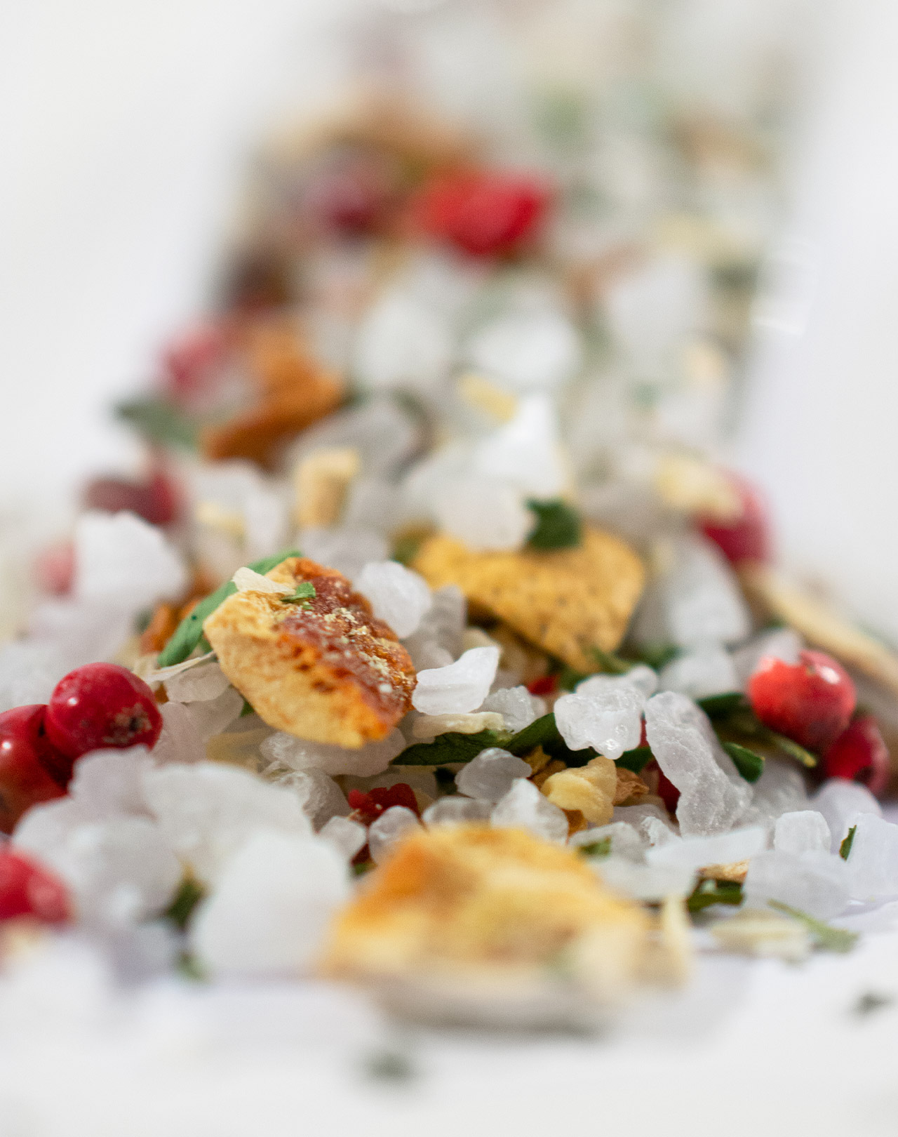 Citrusmeersalz mit rosa Pfeffer Citrusmeersalz mit rosa Pfeffer